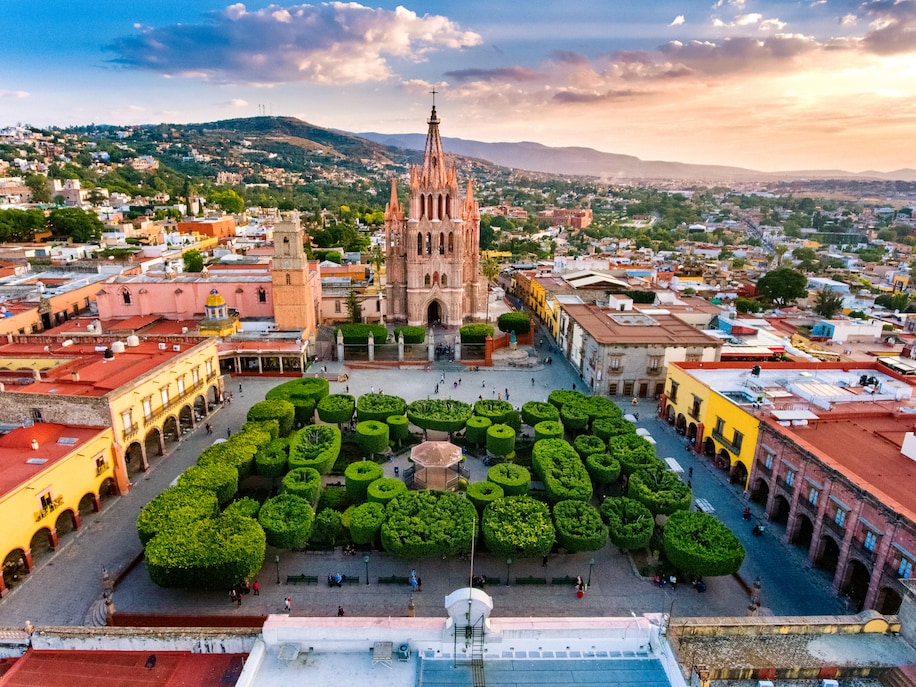 In central Mexico, a retreat that’s...